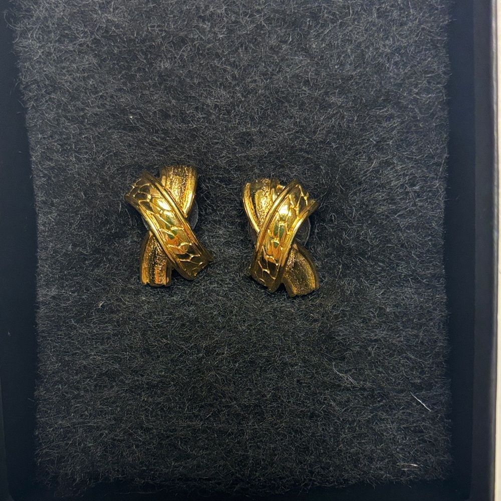 Vintage Monet X gold tone earrings